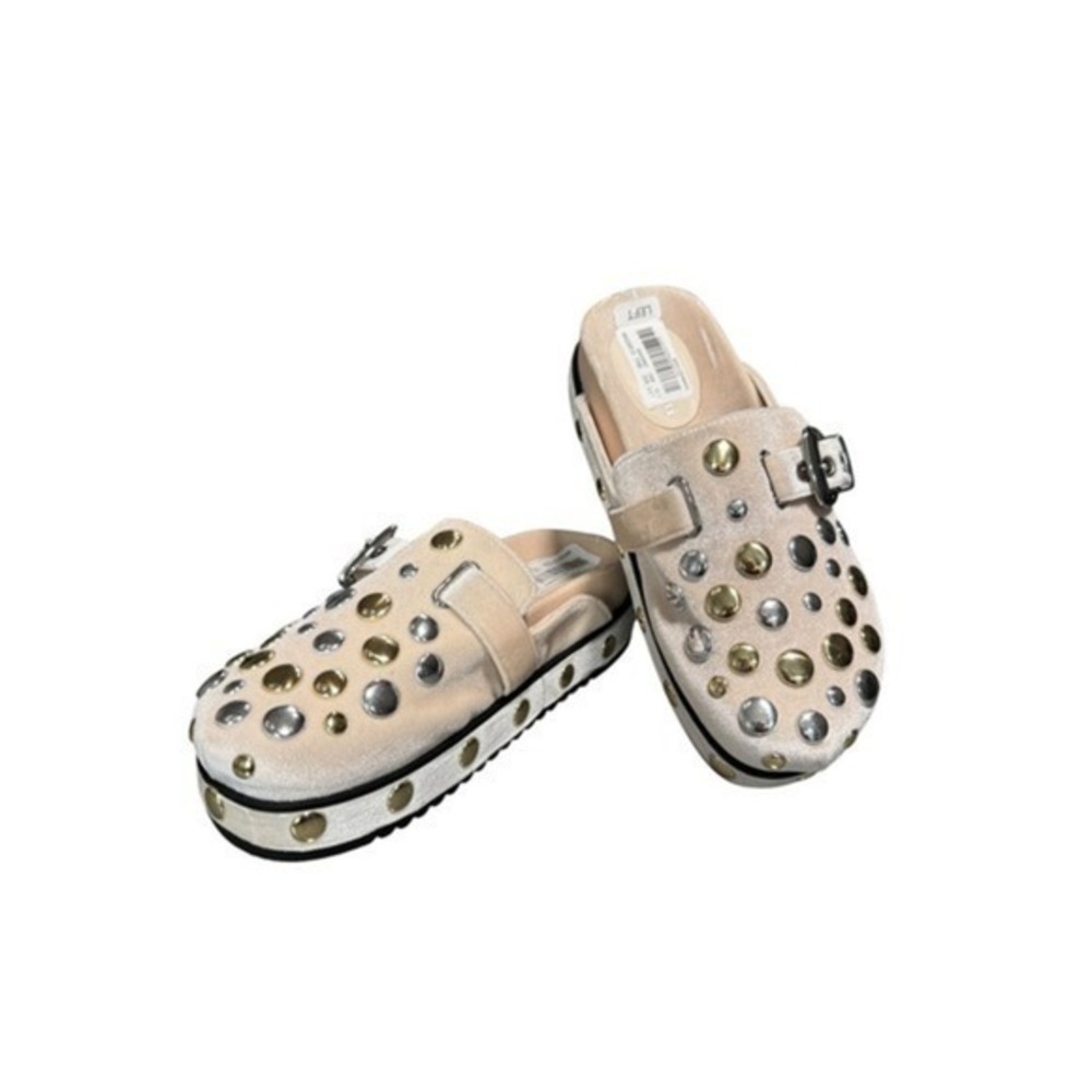 Gianni Bini Oddie Velvet Studded Platform Clogs Slides Cream Woman's 6.5